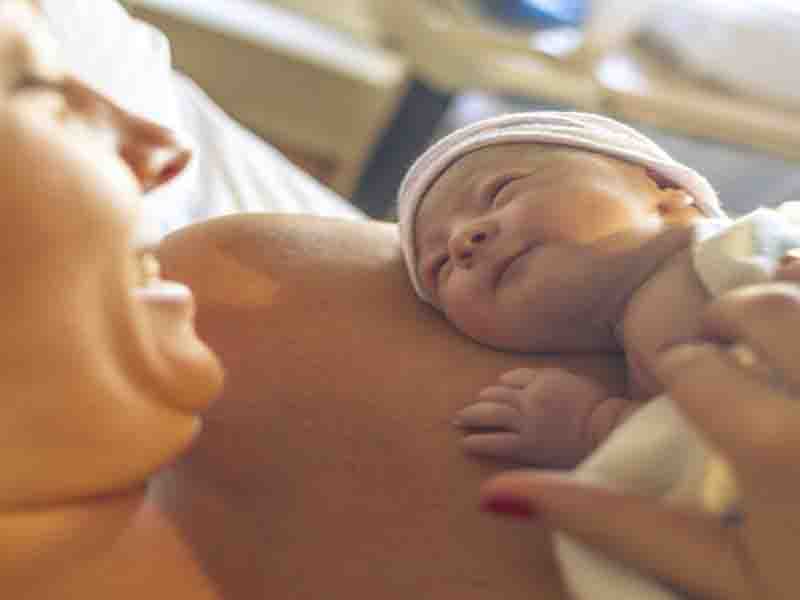 The five phases of childbirth: moment explained step by step